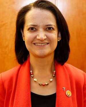 Photo of Laura Guerrero