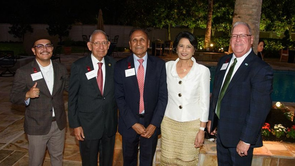 Group photo from the Chancellor's Reception for UHCL at Wortham House